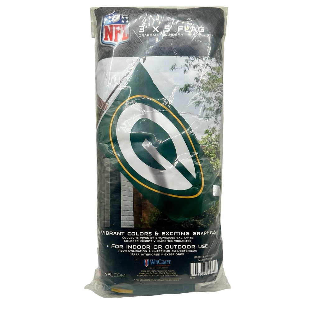 NFL Green Bay Packers 3x5 Flag Vibrant Colors Graphics Indoor Outdoor WinCraft - Picture 1 of 3